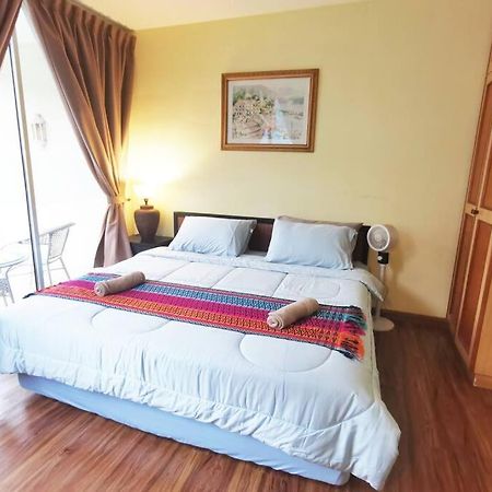 Lotus Desaru Beach Resort, 2 Bdrms, W/Splash Park Bandar Penawar Dış mekan fotoğraf