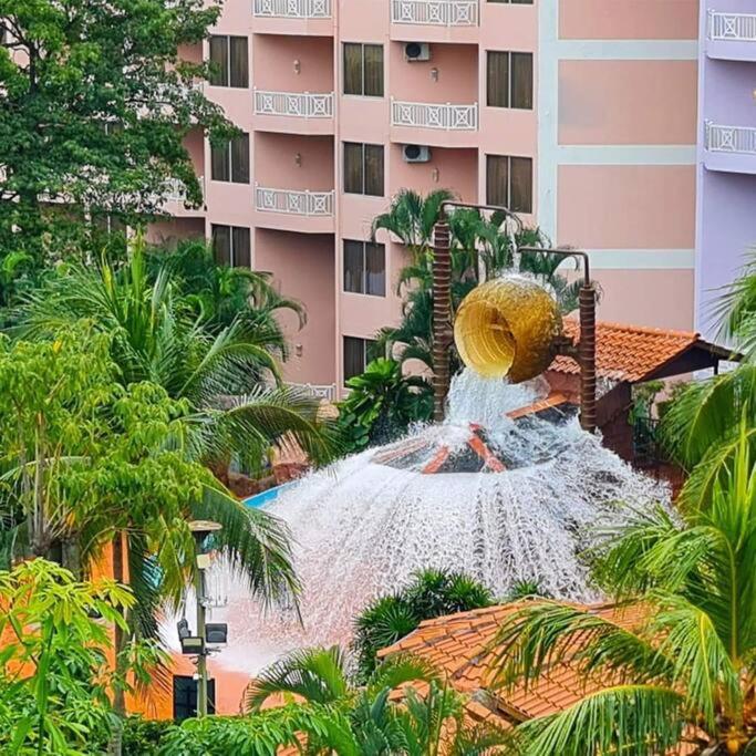 Lotus Desaru Beach Resort, 2 Bdrms, W/Splash Park Bandar Penawar Dış mekan fotoğraf