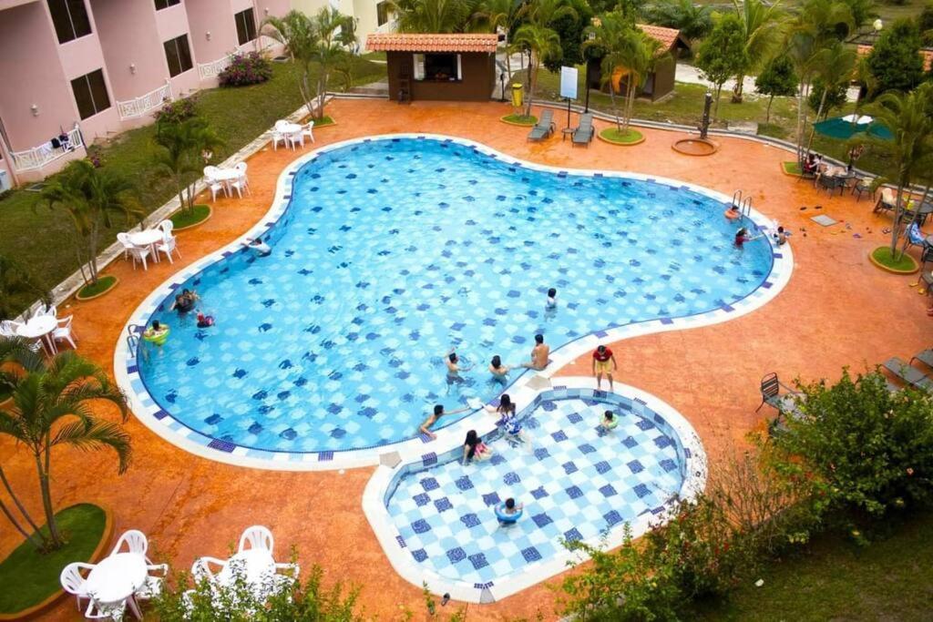 Lotus Desaru Beach Resort, 2 Bdrms, W/Splash Park Bandar Penawar Dış mekan fotoğraf
