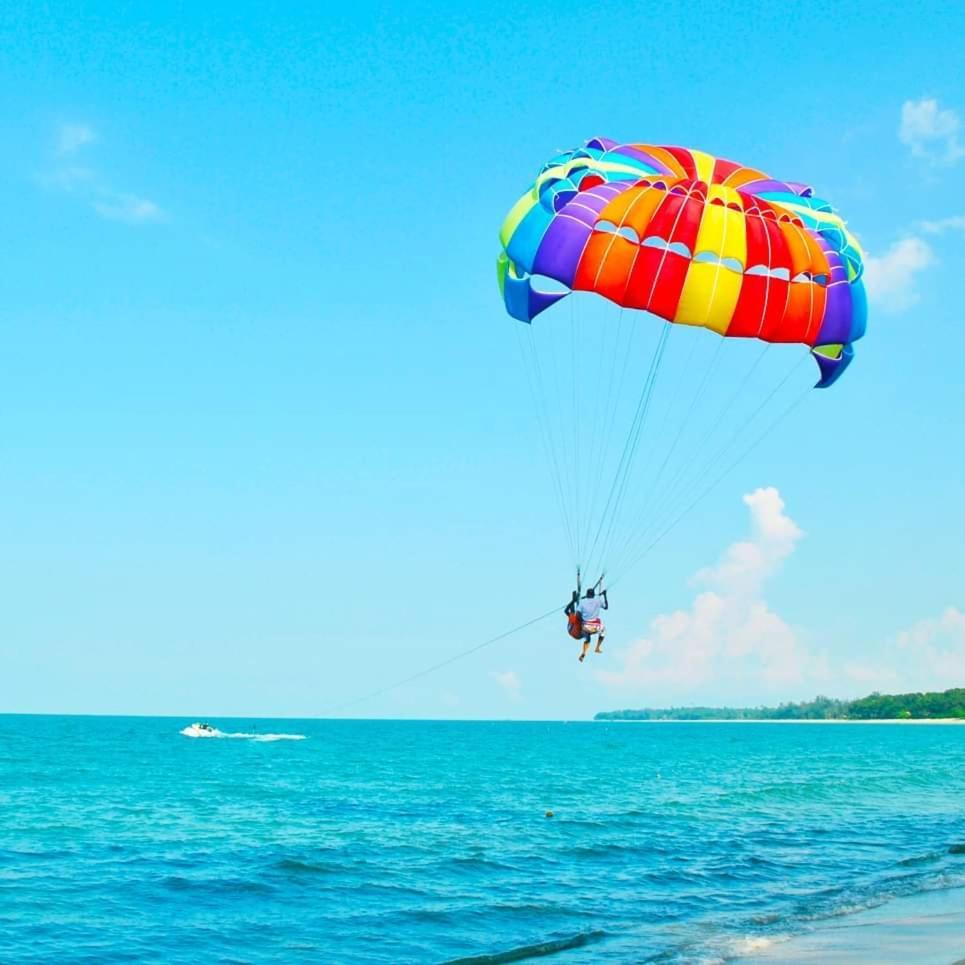 Lotus Desaru Beach Resort, 2 Bdrms, W/Splash Park Bandar Penawar Dış mekan fotoğraf