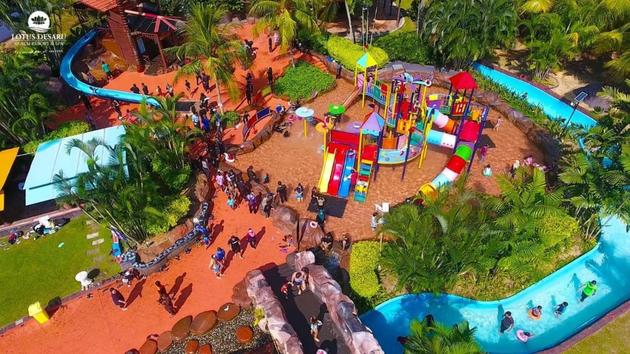 Lotus Desaru Beach Resort, 2 Bdrms, W/Splash Park Bandar Penawar Dış mekan fotoğraf